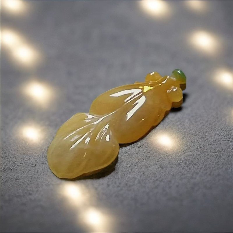 【Gold and Jade】Yellow Jadeite Goldfish with Green Jadeite | Stone| Natural Burmese A-Grade Jadeite | Gift - Necklaces - Jade Multicolor