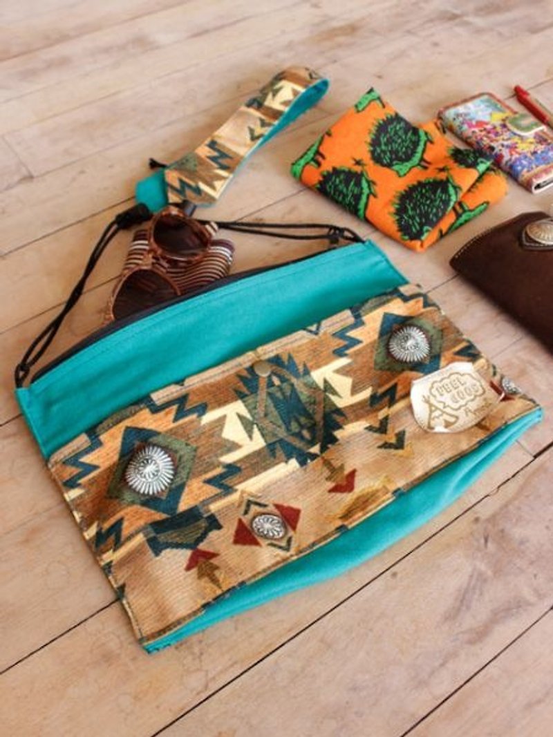 ✱ ✱ national totem carry bag (colored) - กระเป๋าแมสเซนเจอร์ - ผ้าฝ้าย/ผ้าลินิน หลากหลายสี