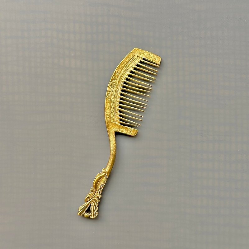 Gilt comb (old piece) - Metalsmithing/Accessories - Other Metals 
