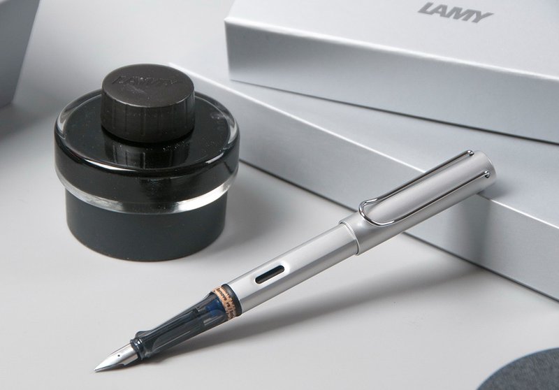 LAMY AL STAR 25 whitesilver 限量 鋼筆 筆袋禮盒 - 銀白 - 鋼筆 - 鋁合金 銀色
