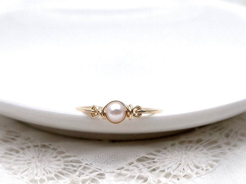 Akoya - 一粒あこや真珠のワイヤーリング - 戒指 - 珍珠 白色