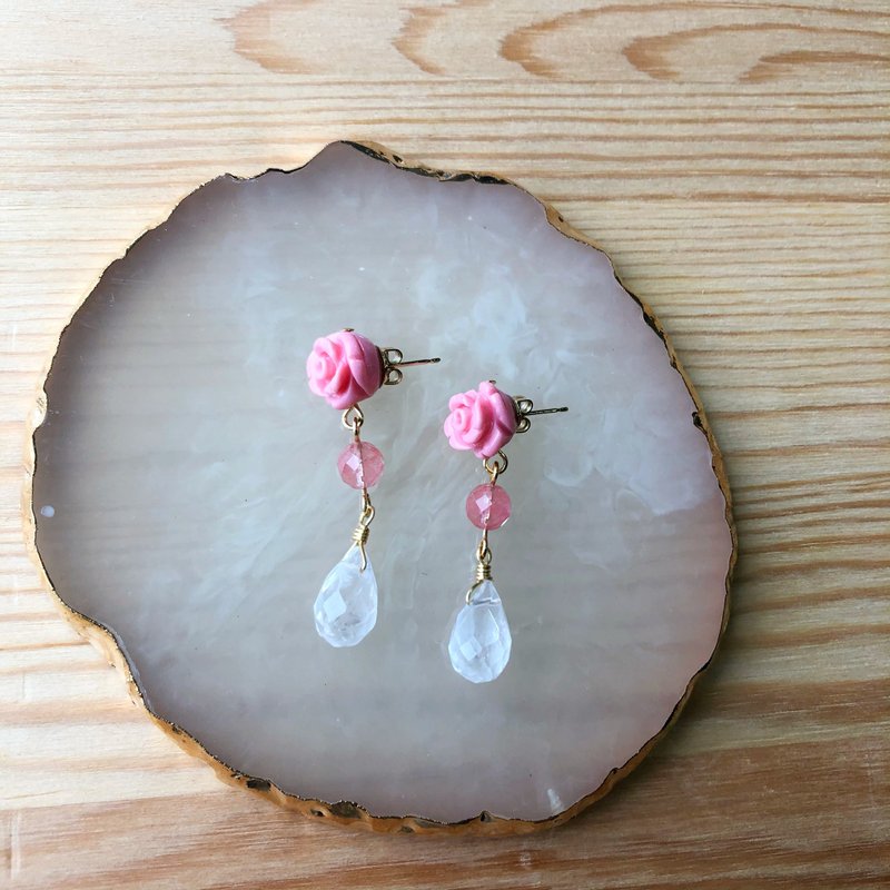 Little rose earrings - ต่างหู - วัสดุอื่นๆ สึชมพู