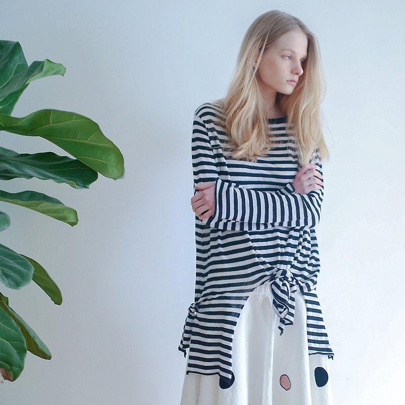 Black and white pattern long-sleeved sweater irregular hem spring summer - imakokoni - เสื้อผู้หญิง - ขนแกะ สีดำ
