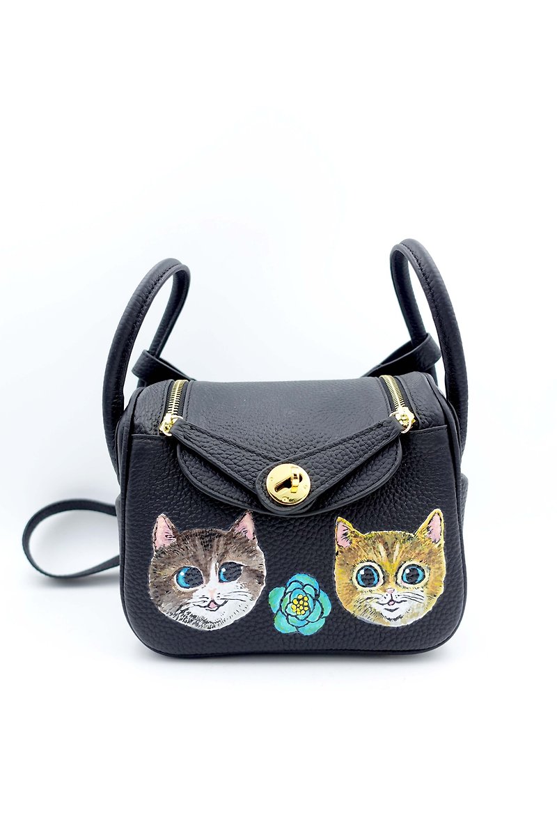 GOOKASO black leather cow leather hand-painted cat bag handbag 26cm LINDY style one-shoulder handbag - กระเป๋าแมสเซนเจอร์ - หนังแท้ สีดำ
