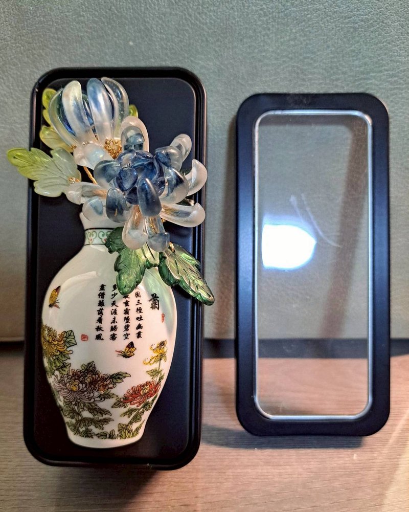 【中國風花瓶-藍菊】磁鐵 ∕ 冰箱貼 ∕ 擴香瓶 - 磁鐵 - 玻璃 藍色