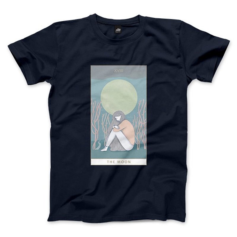 XVIII | The Moon-Navy-Unisex T-shirt - เสื้อยืดผู้ชาย - ผ้าฝ้าย/ผ้าลินิน สีน้ำเงิน
