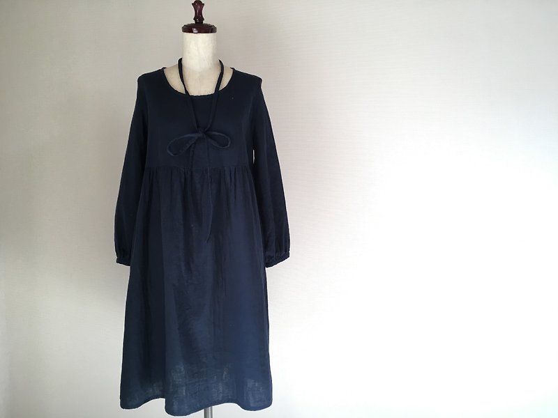 Ribbon knot simple gather dress * double gauze * dark blue - One Piece Dresses - Cotton & Hemp Black