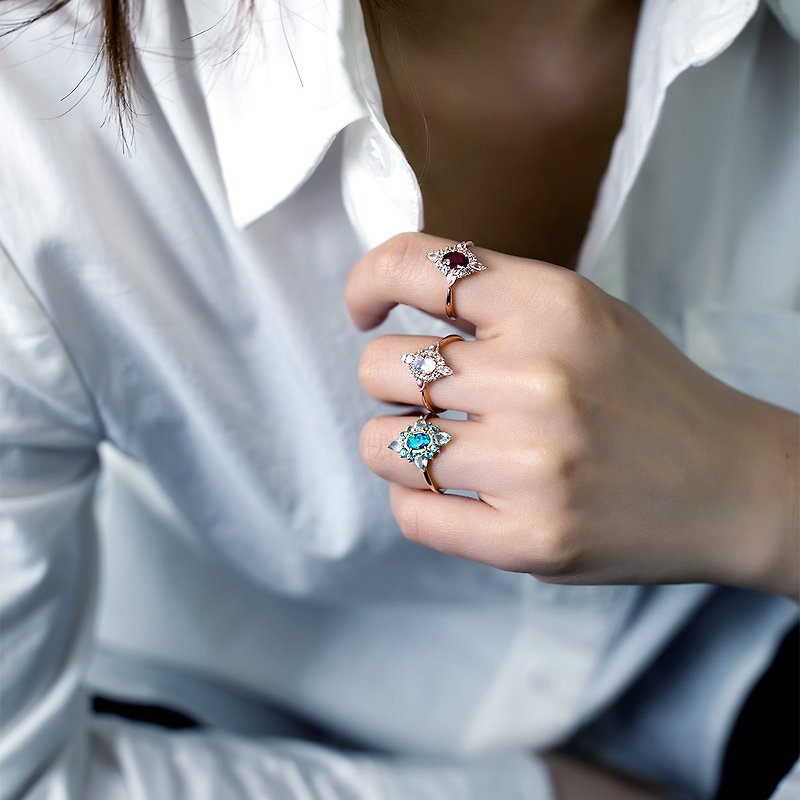 18k Yellow Gold Blue Opal and Topaz Gemstone Ring, Custom Engagement Ring, R051 - แหวนทั่วไป - เครื่องเพชรพลอย สีน้ำเงิน
