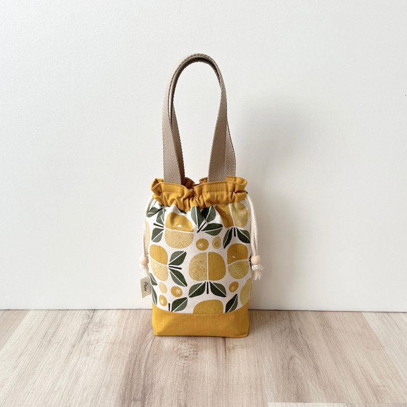 [River] Drawstring Handbag (Small)/Calico/Peach/Yellow - กระเป๋าถือ - ผ้าฝ้าย/ผ้าลินิน สีเหลือง