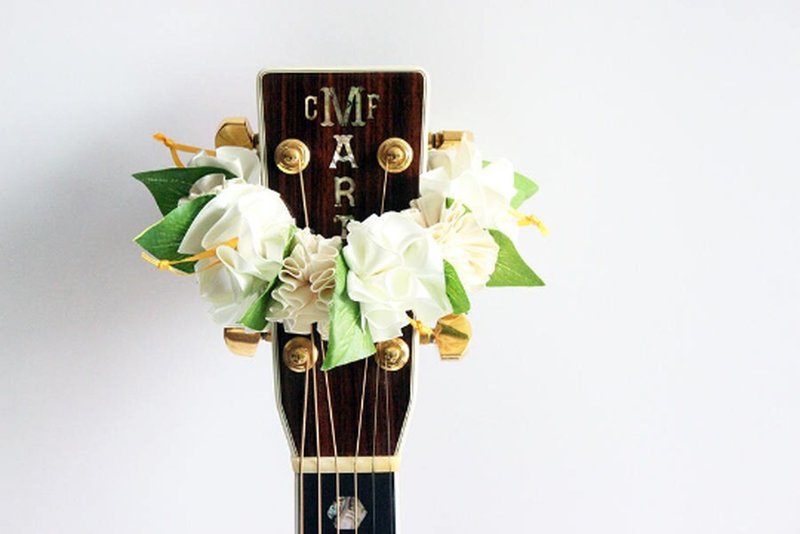 ribbon lei for guitar, white flower, guitar strap, guitar accessories,hawaii - Guitar Accessories - Cotton & Hemp White