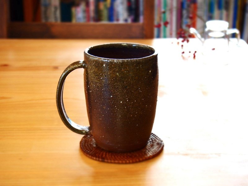 Bizen beer mug b5-022 - Pottery & Ceramics - Pottery Brown