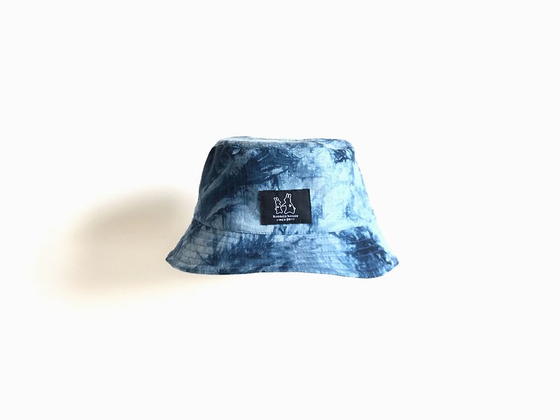 渲染藍調漁夫帽 - 帽子 - 棉．麻 藍色