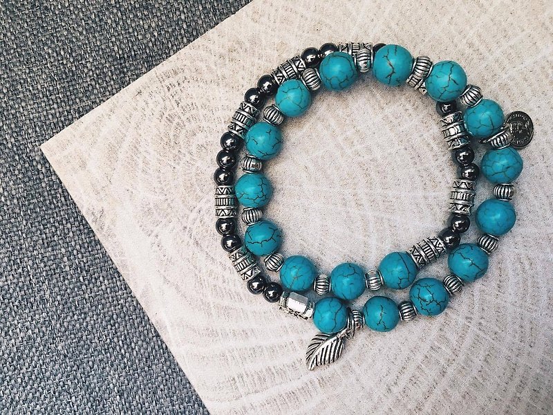 Turquoise double circle ore bracelet - Bracelets - Wood 