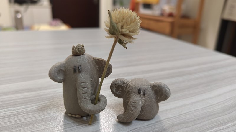 親子象象-可插香或乾燥花 - 擺飾/家飾品 - 陶 