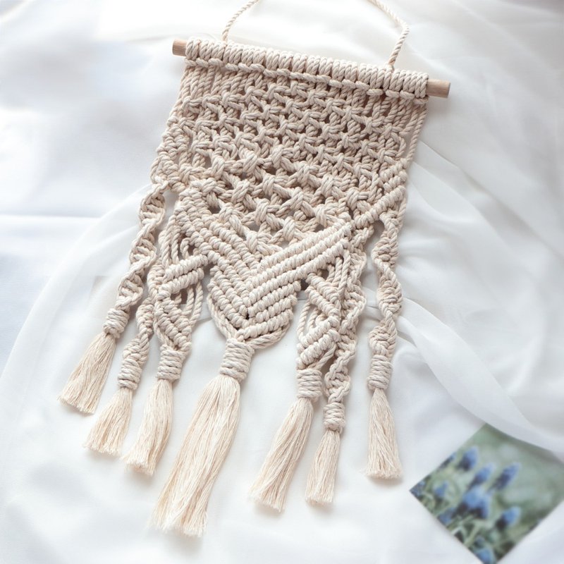 French ‧ Beautiful丨Macrame Bohemian hand-woven tassel home decoration wall hanging - Items for Display - Cotton & Hemp 