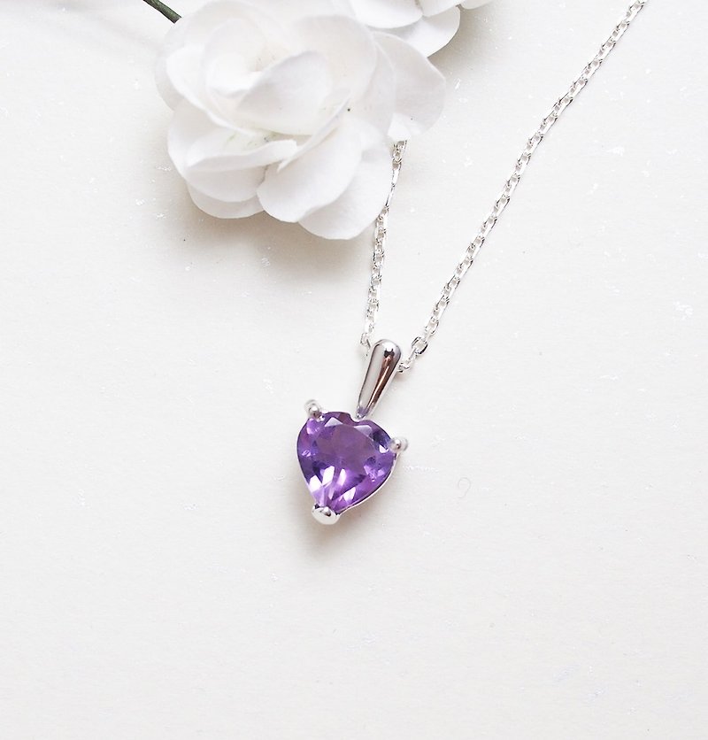 Final Limited Heart Shaped Amethyst Pendant Necklace Hand Made of Sterling Silver Silver925 Heart - สร้อยคอ - คริสตัล สีม่วง