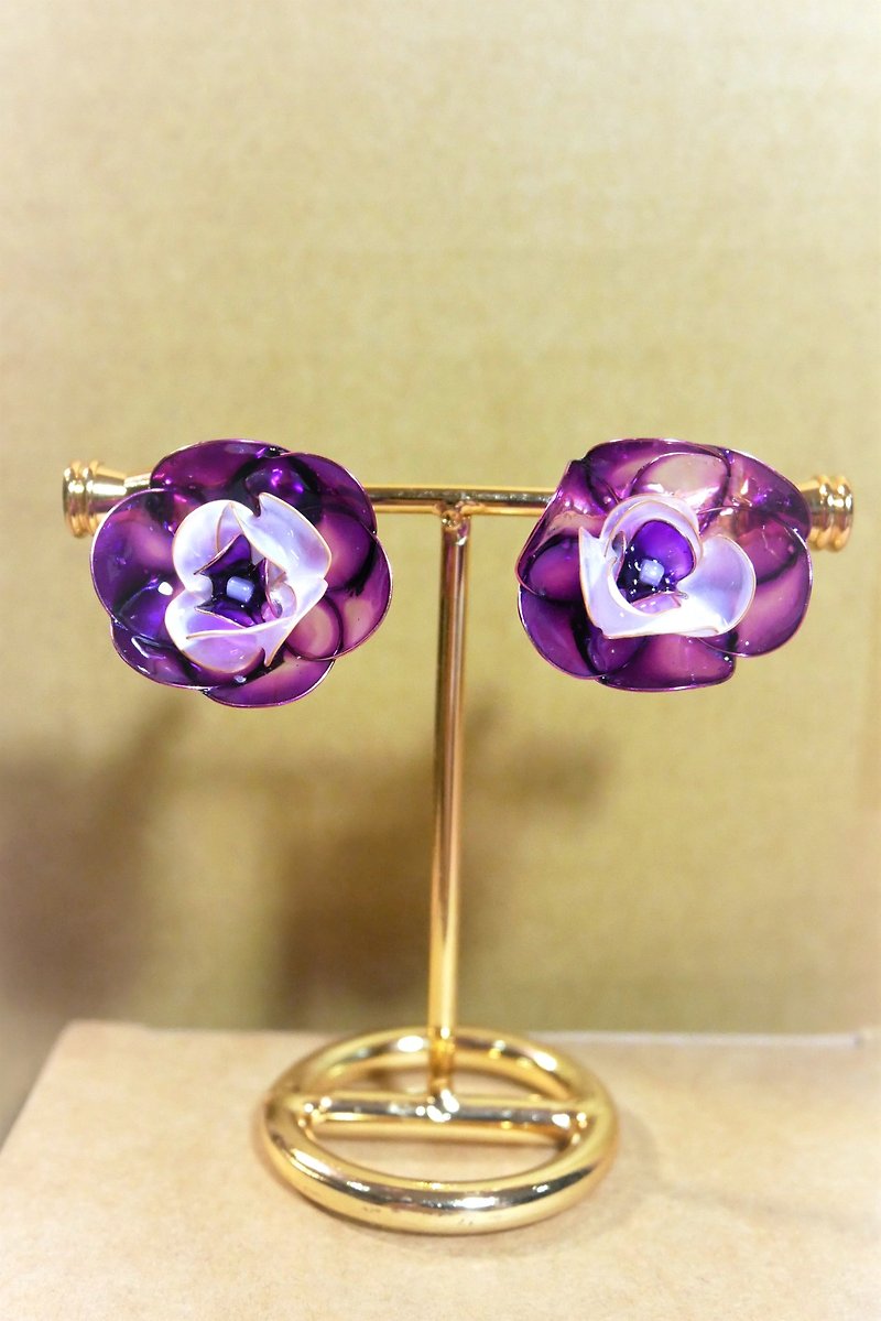 Small fresh series NO.90 purple and white flower / crystal flower resin earrings - Earrings & Clip-ons - Resin 