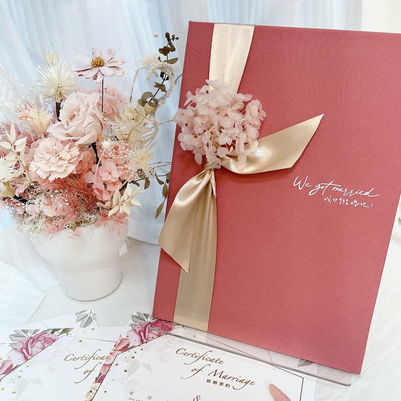 Preserved flower wedding contract set│Available at household registration offices│Dried roses│Wedding contract - Marriage Contracts - Other Materials 