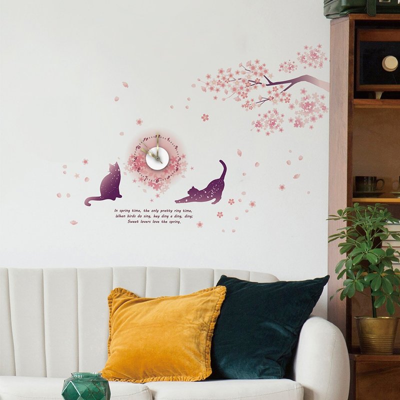 Sakura Blow Snow Clock Wall Sticker - ตกแต่งผนัง - วัสดุอื่นๆ หลากหลายสี