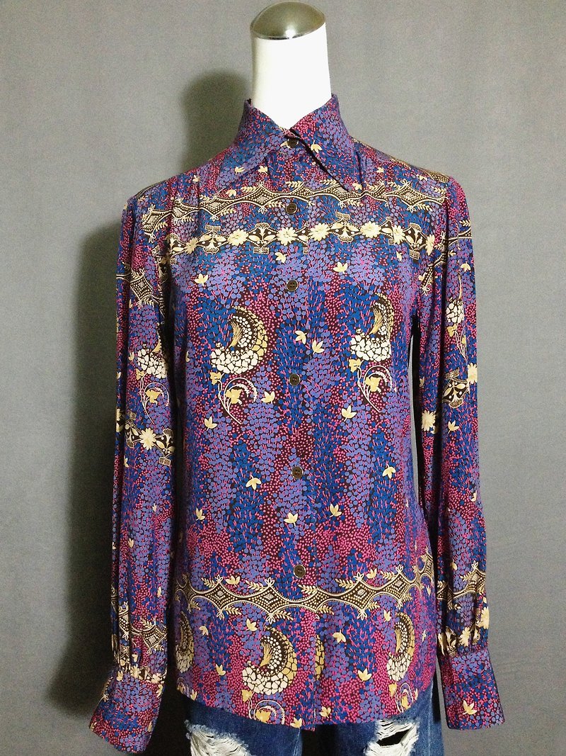 Time ancient [antique shirt / silk purple printing antique shirt] abroad back to VINTAGE - Women's Shirts - Silk Purple