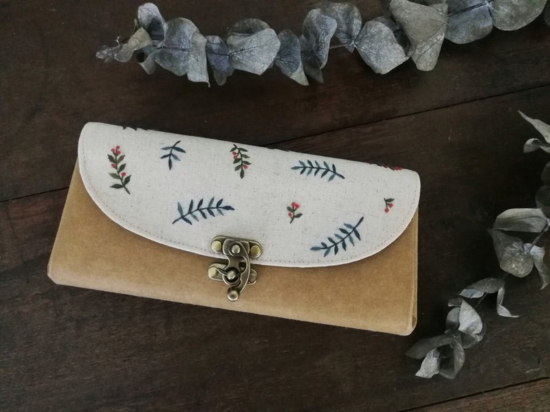 *冬季の植物* 刺繡 風琴錢包/ 可斜背錢包 - 皮夾/長短夾/錢包 - 棉．麻 