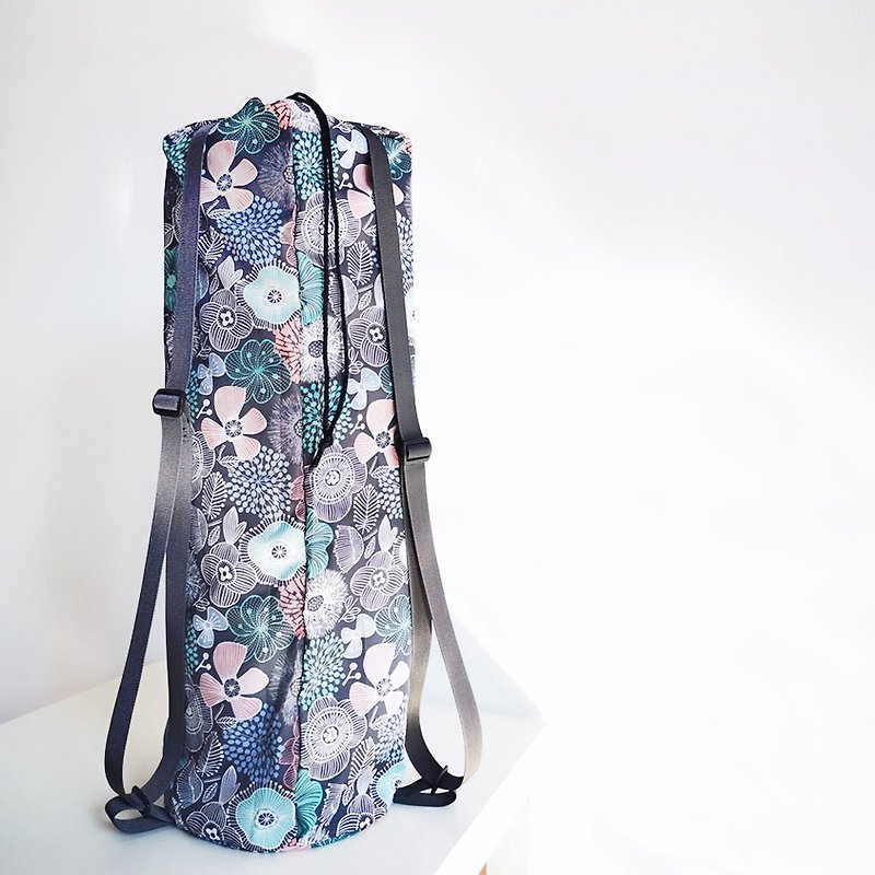 Double Strap Yoga Mat Bag/Yoga Bag -- Ash Flower [Limited Handmade] - อุปกรณ์เสริมกีฬา - วัสดุกันนำ้ สีเทา