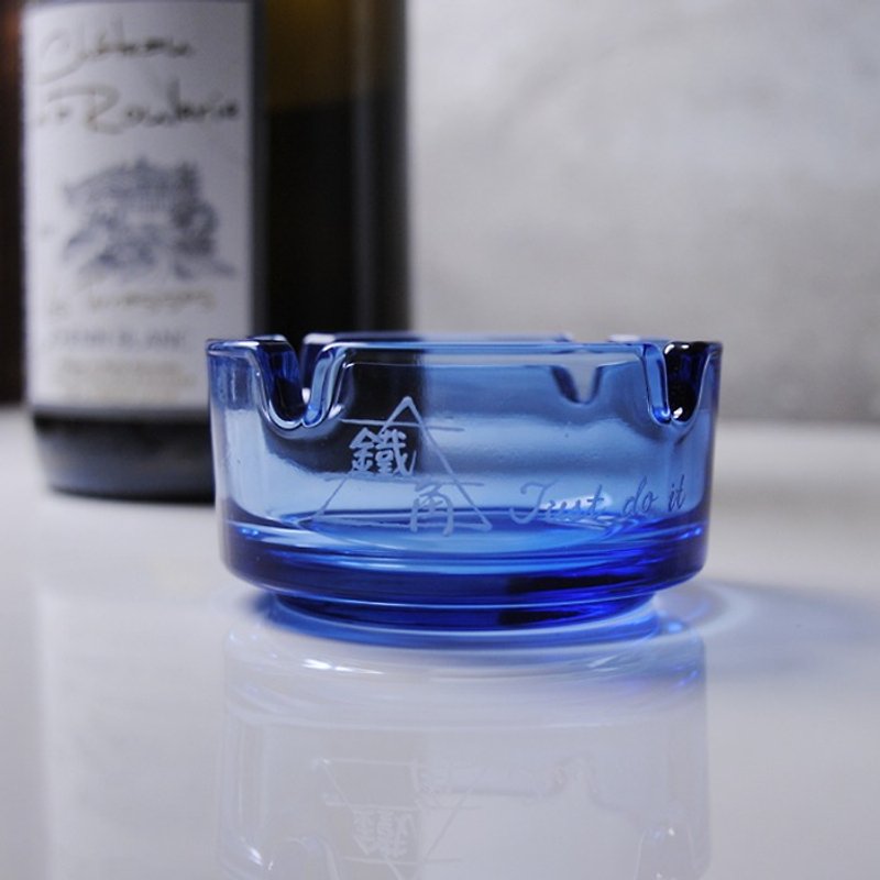 7cm [] graduation gift to commemorate the friendship LOGO ~ ocean blue glass ashtray engraved lettering custom - ของวางตกแต่ง - แก้ว สีน้ำเงิน