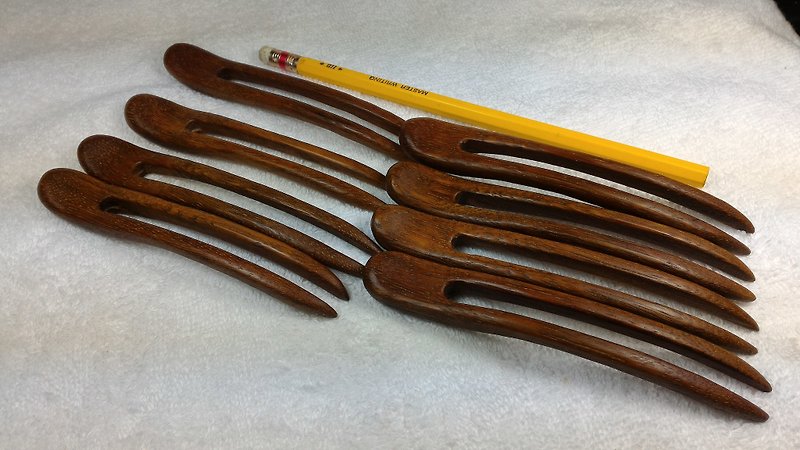 Hard sandalwood two fork long hair - เครื่องประดับผม - ไม้ 