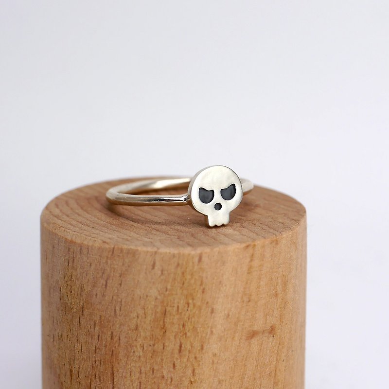 Tiny Skull Ring - Halloween Jewelry -Sterling Silver - แหวนทั่วไป - เงินแท้ สีเงิน