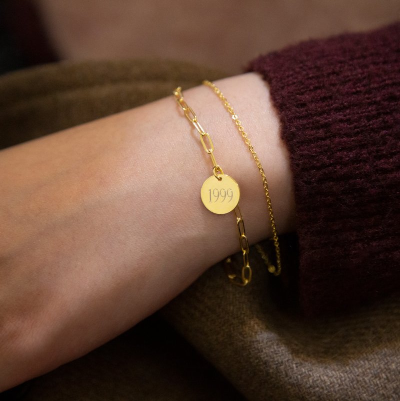 【客製化禮物】雙鍊吊牌手鍊 英文 字母 數字 日期 刻字 金 - 手鍊/手鐲 - 銅/黃銅 