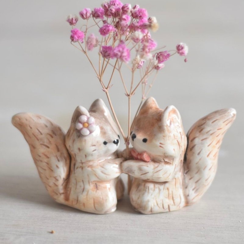 A pair of small squirrel incense/dried flower holders - Items for Display - Porcelain Orange