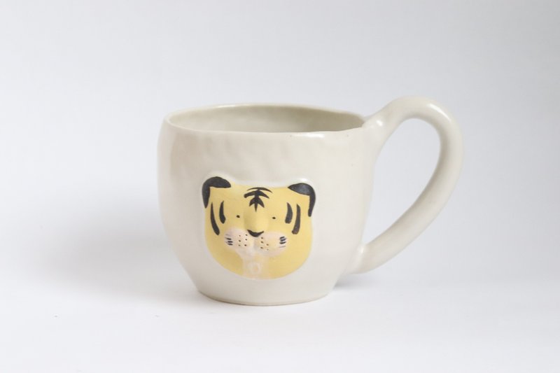 Animal Mug Tiger [Made to Order] - แก้วมัค/แก้วกาแฟ - ดินเผา สีเหลือง