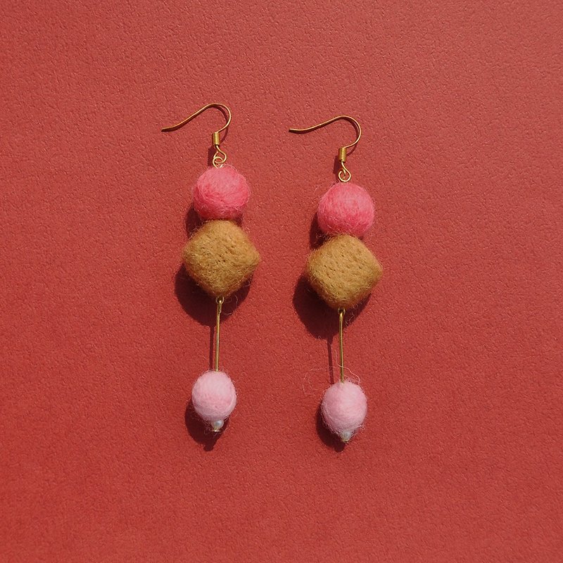 甜點色系羊毛氈耳環/耳夾 - 耳環/耳夾 - 羊毛 粉紅色