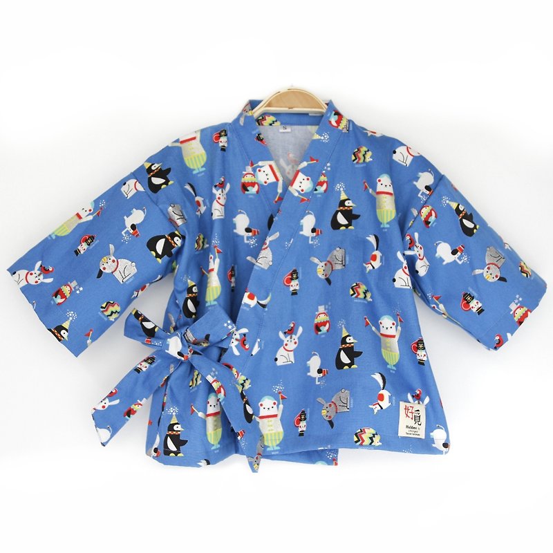 Hand made flat blouse - animal ice sports games - เสื้อยืด - ผ้าฝ้าย/ผ้าลินิน สีน้ำเงิน