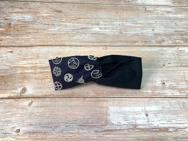 Cross hair band/two-color stitching style/blue and black + Japanese family crest - Headbands - Cotton & Hemp Black