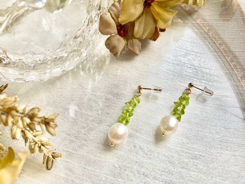 Natural Stone and freshwater pearl earrings Stone freshwater pearl handmade jewelry Handmade earrings - Earrings & Clip-ons - Gemstone Green