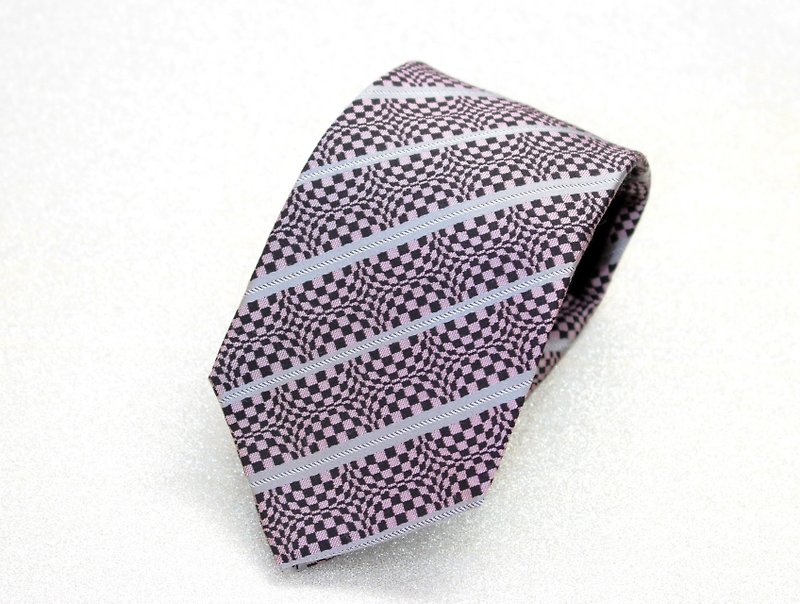 Mysterious geometric pattern tie pale pink - เนคไท/ที่หนีบเนคไท - ผ้าไหม 