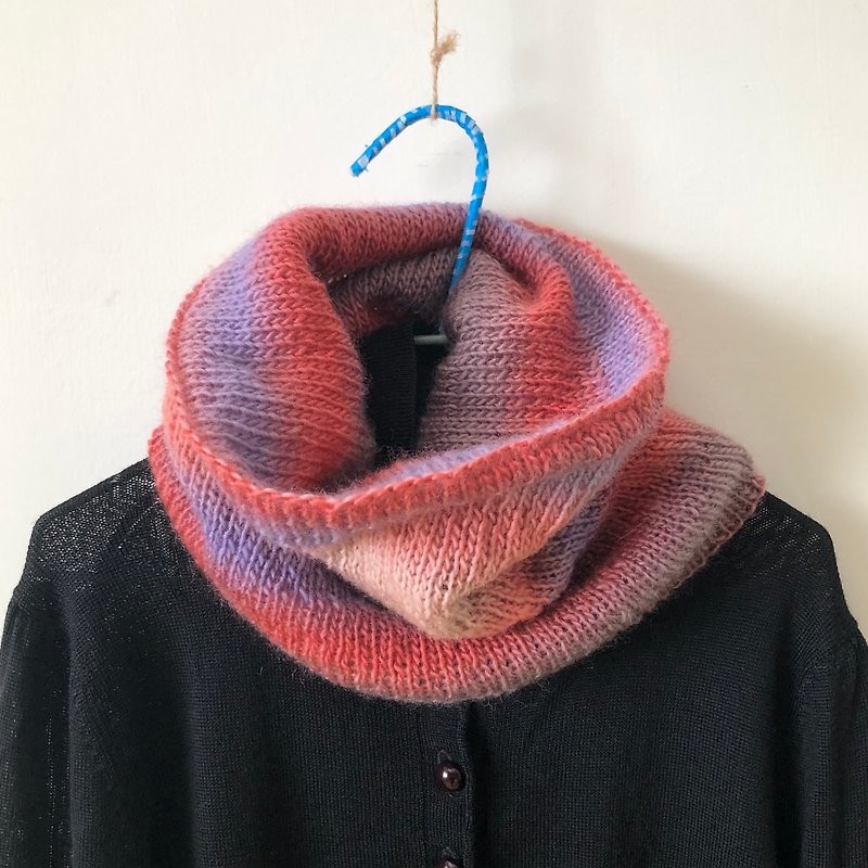 Thin 暮-gradation color - handmade wool short neck circumference sold no longer made - ผ้าพันคอถัก - ขนแกะ หลากหลายสี