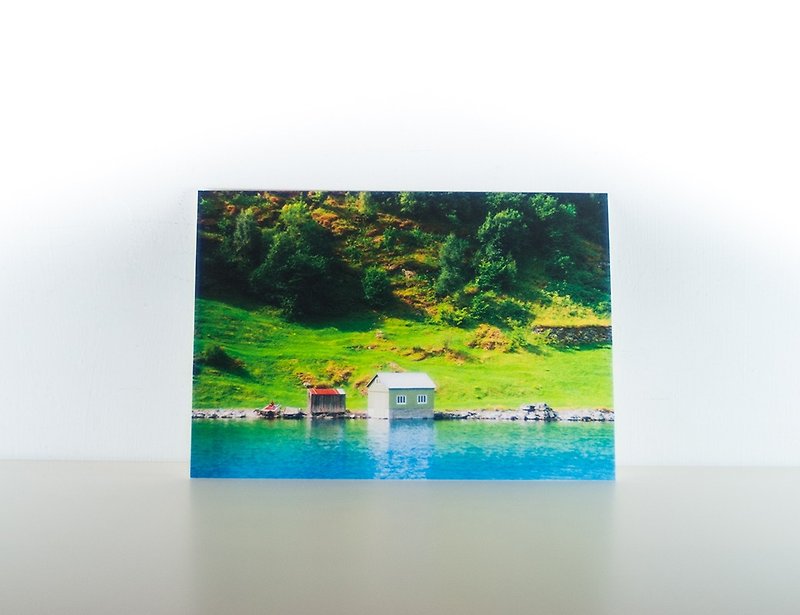 Photographic Postcard: Cabin, Fjord Travel, Norge - Cards & Postcards - Paper Multicolor