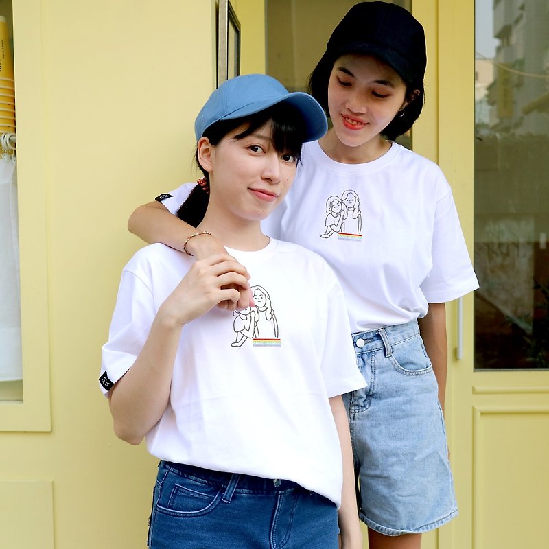 [Rainbow limited] INS style hand-painted embroidered T-shirt / customized gifts for couples - Men's T-Shirts & Tops - Cotton & Hemp White