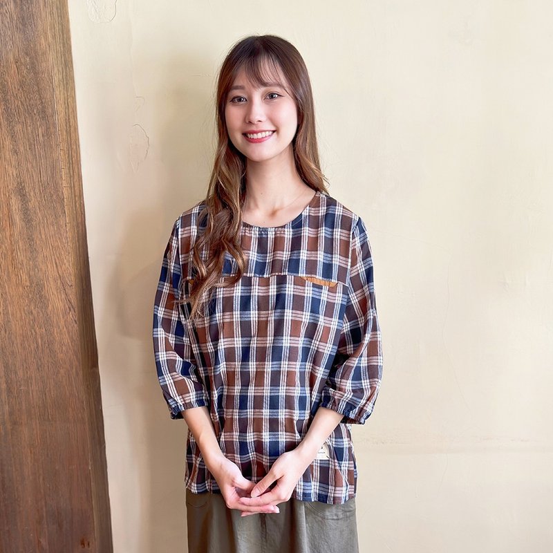 Hana Mokuba fresh round neck plaid top - Women's Tops - Other Materials 