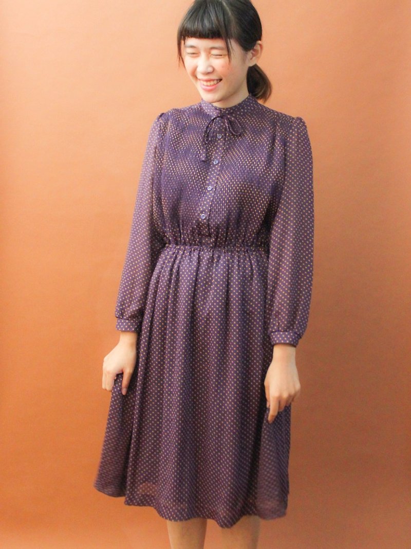 復古秋冬日本製學院風可愛甜美圓點點紫色寬鬆長袖古著洋裝 - 連身裙 - 聚酯纖維 紫色