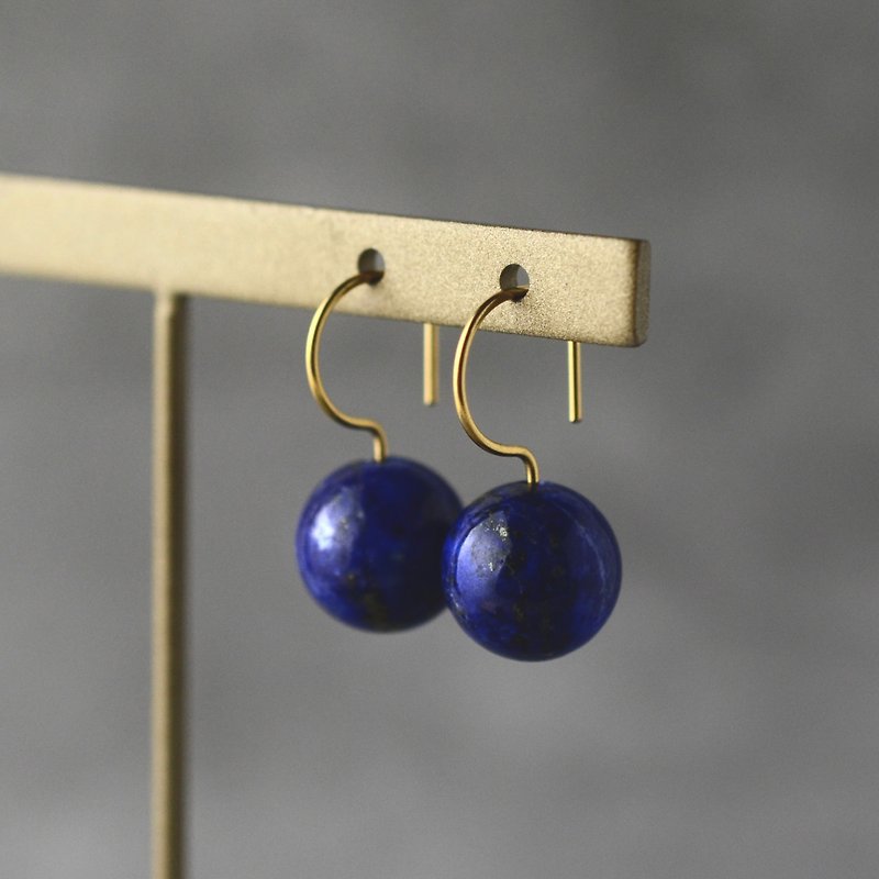 Elegant and delicate lapis lazuli earrings, gold color, natural stone, simple, surgical stainless Stainless Steel , perfect for a birthday gift or Mother's Day - ต่างหู - เครื่องประดับพลอย สีน้ำเงิน