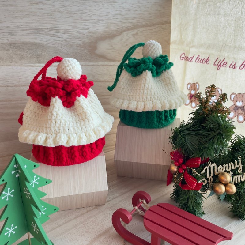 Handmade yarn knitted cake bundle bag/storage bag/Christmas gift - กระเป๋าหูรูด - ผ้าฝ้าย/ผ้าลินิน สีเขียว