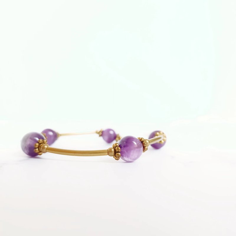 [Magic] Mysterious bracelet/Crystal Gemstone/Amethyst/Elastic thread is easy to wear/Free thread change/ Bronze - Bracelets - Crystal Purple