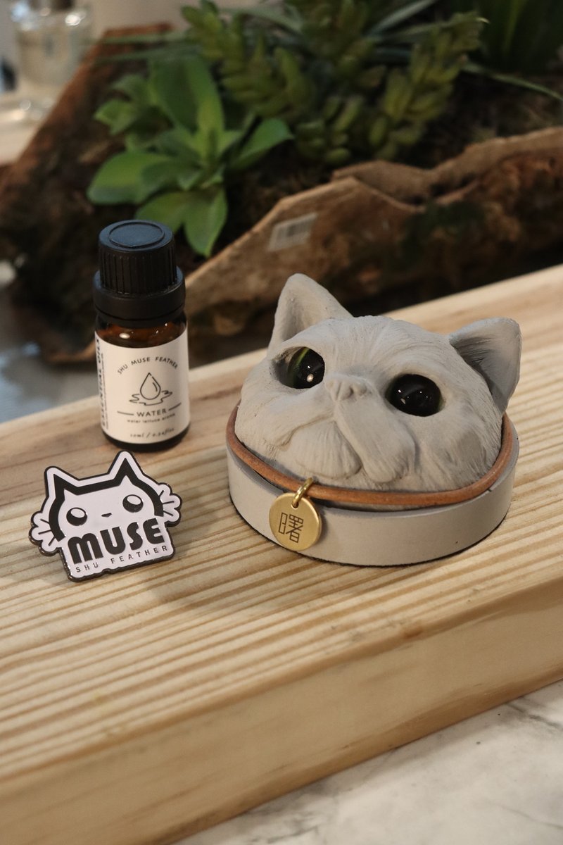 Akebono MUSE flat-faced cat head Cement diffuser Stone decoration comes with essential oil and comes with a badge - Fragrances - Cement Gray