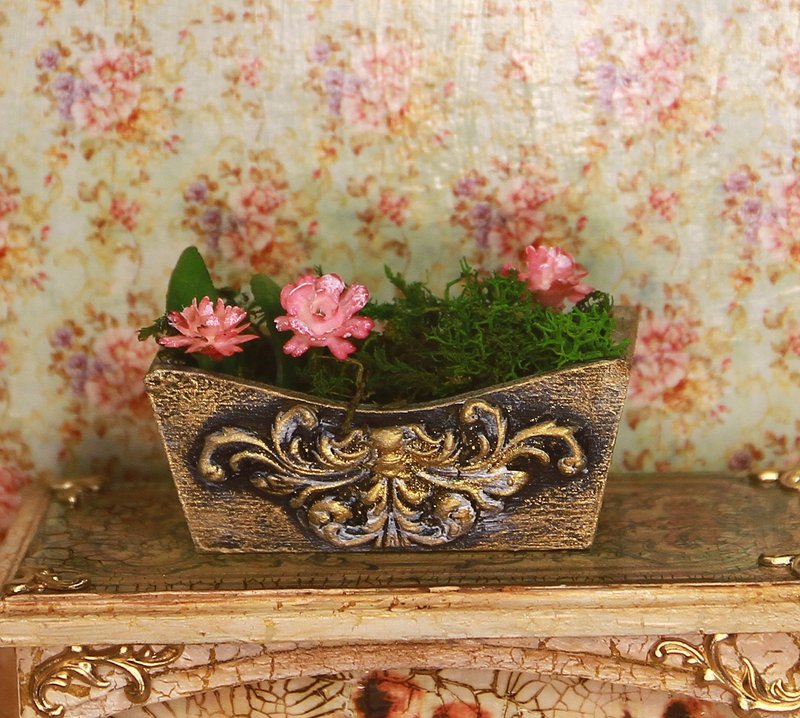 Flower composition for a dollhouse 1:12 - Other - Wood Multicolor