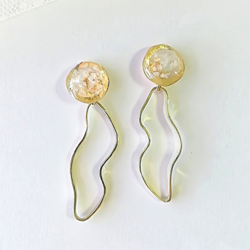 warp pierce (natural) - Earrings & Clip-ons - Other Metals Gold
