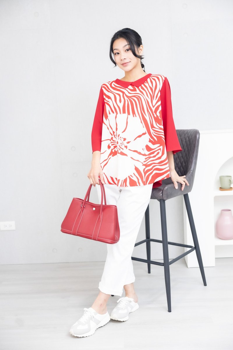 White large zebra print top red - เสื้อผู้หญิง - วัสดุอื่นๆ สีแดง