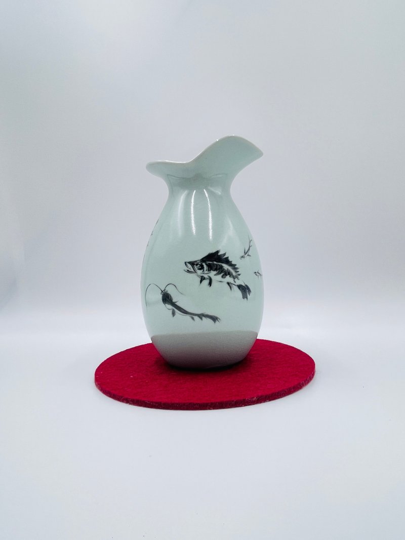 汝窯手工小花插 - 擺飾/家飾品 - 瓷 白色